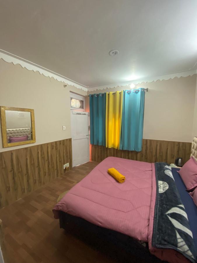 Rudrani Stays Jibhi Ngoại thất bức ảnh