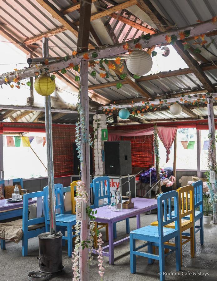 Rudrani Stays Jibhi Ngoại thất bức ảnh
